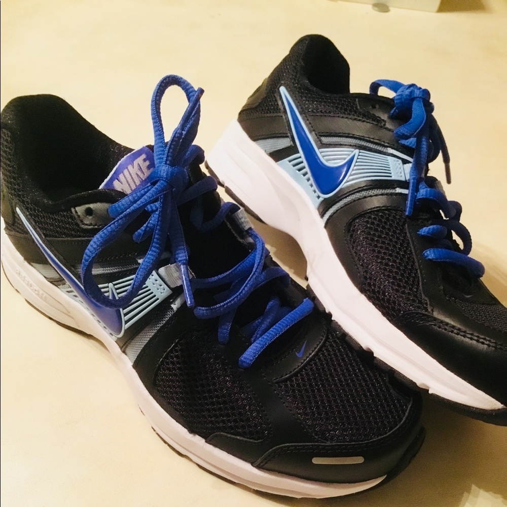 Nike shoes